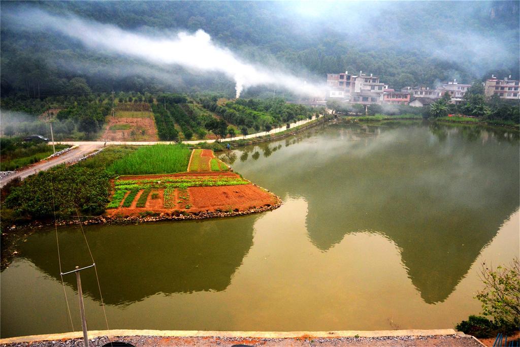 فندق Yangshuo Peaceful Valley Retreat المظهر الخارجي الصورة